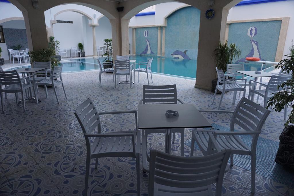 Hotel Zelis Asilah Buitenkant foto