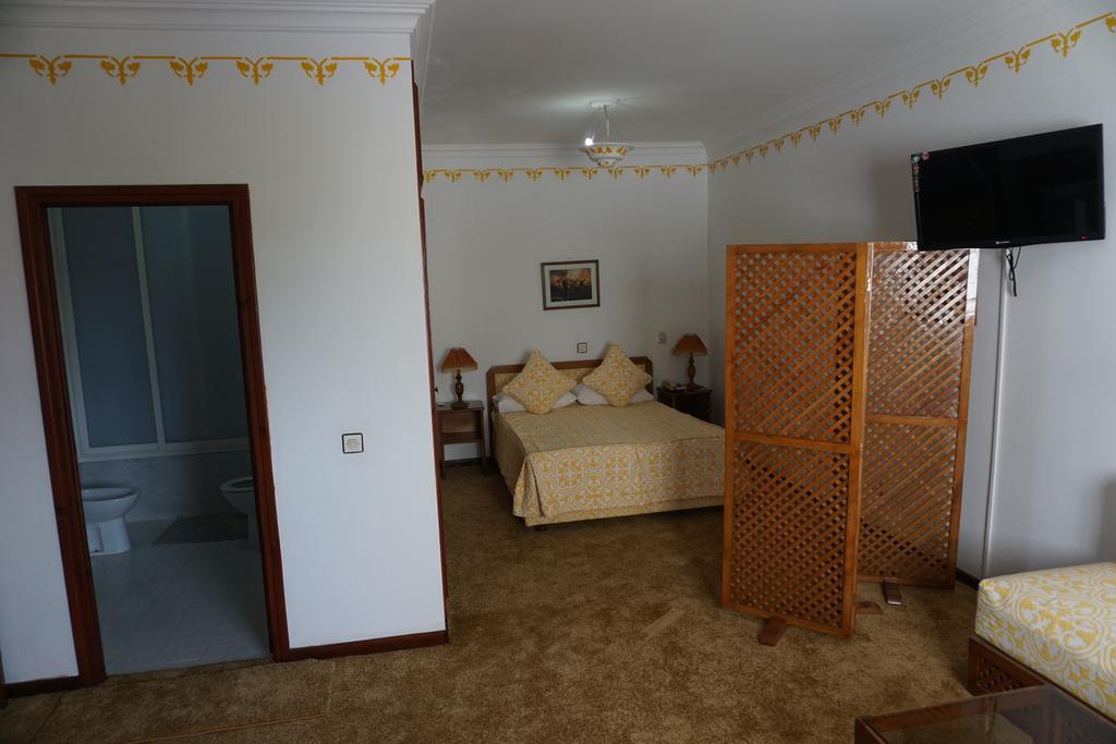 Hotel Zelis Asilah Buitenkant foto